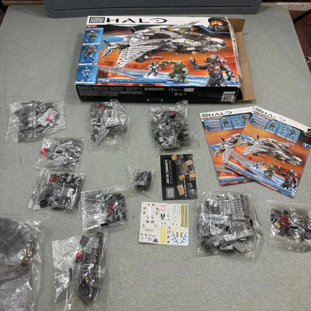 Mega Bloks UNSC Broadsword Midnight Strike 97380 Incomplete  * READ